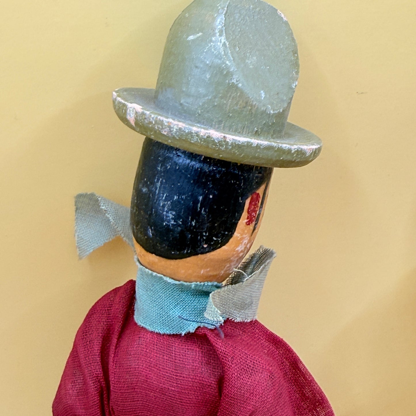 Vintage Wooden Folk Dolls – Set of 2