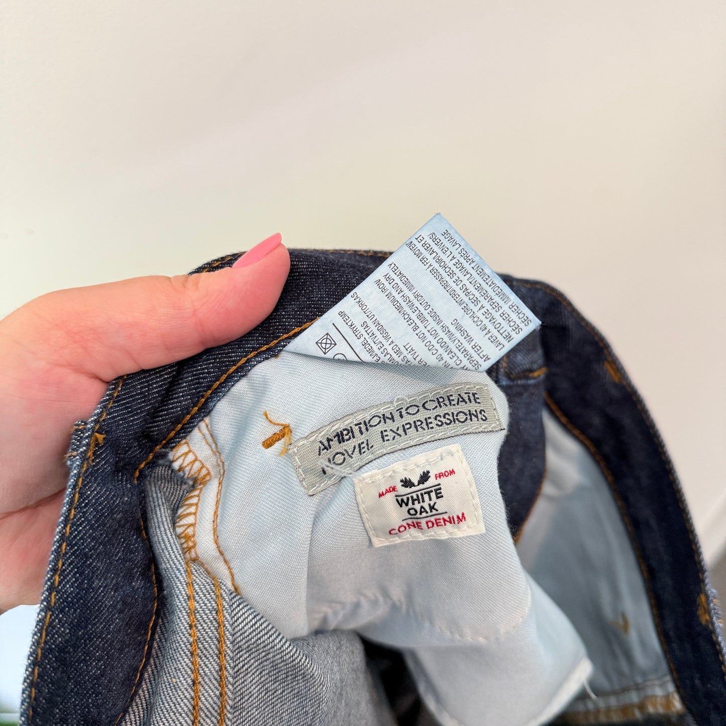 Women's Dark Wash Skinny Jeans with Split Hem Detail