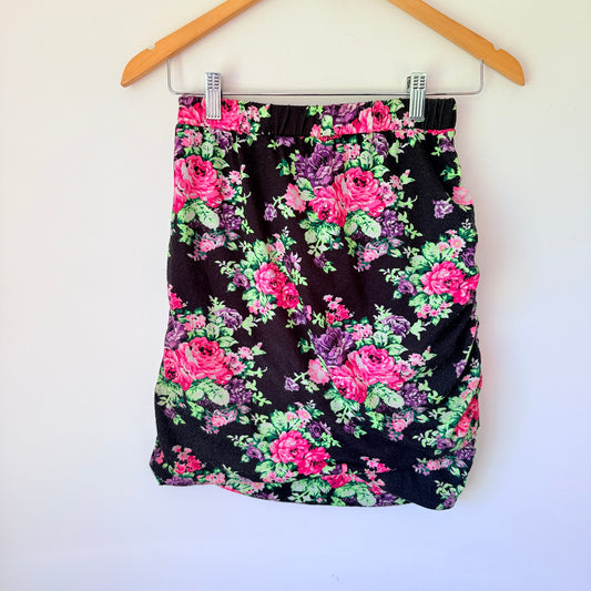 Charlo Size 8 – Floral Print Pencil Mini Skirt