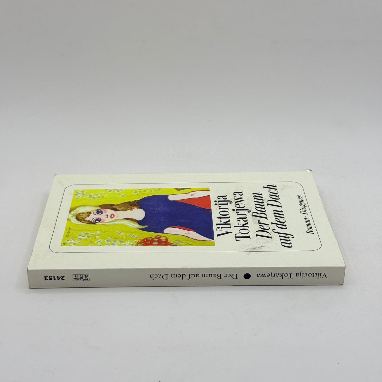 Der Baum auf dem Dach by Viktorija Tokarjewa - German Edition