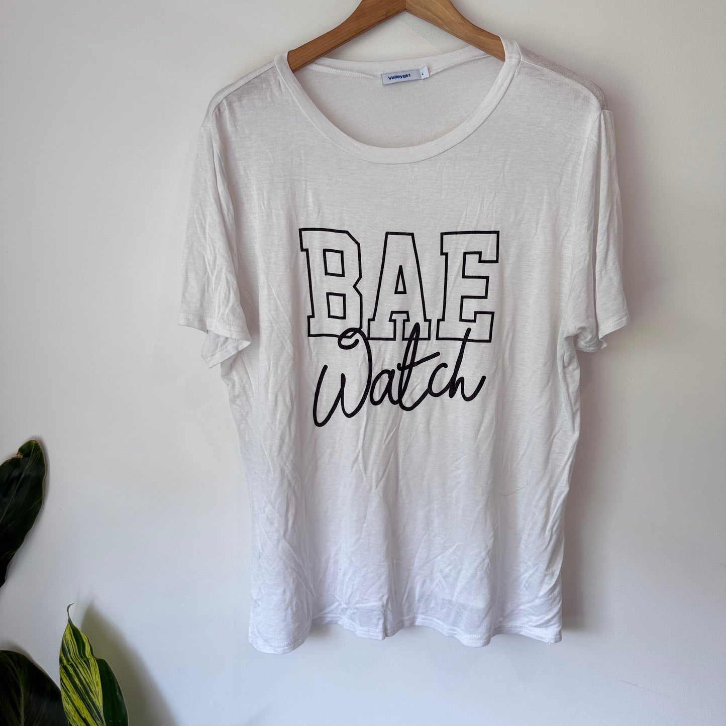 Valleygirl Size L White “BAE Watch” Graphic T-Shirt