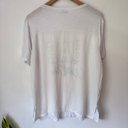 Valleygirl Size L White “BAE Watch” Graphic T-Shirt