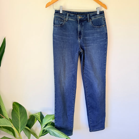 Uniqlo Heattech Jeans Size 25 / 63.5cm Straight-Leg Jeans