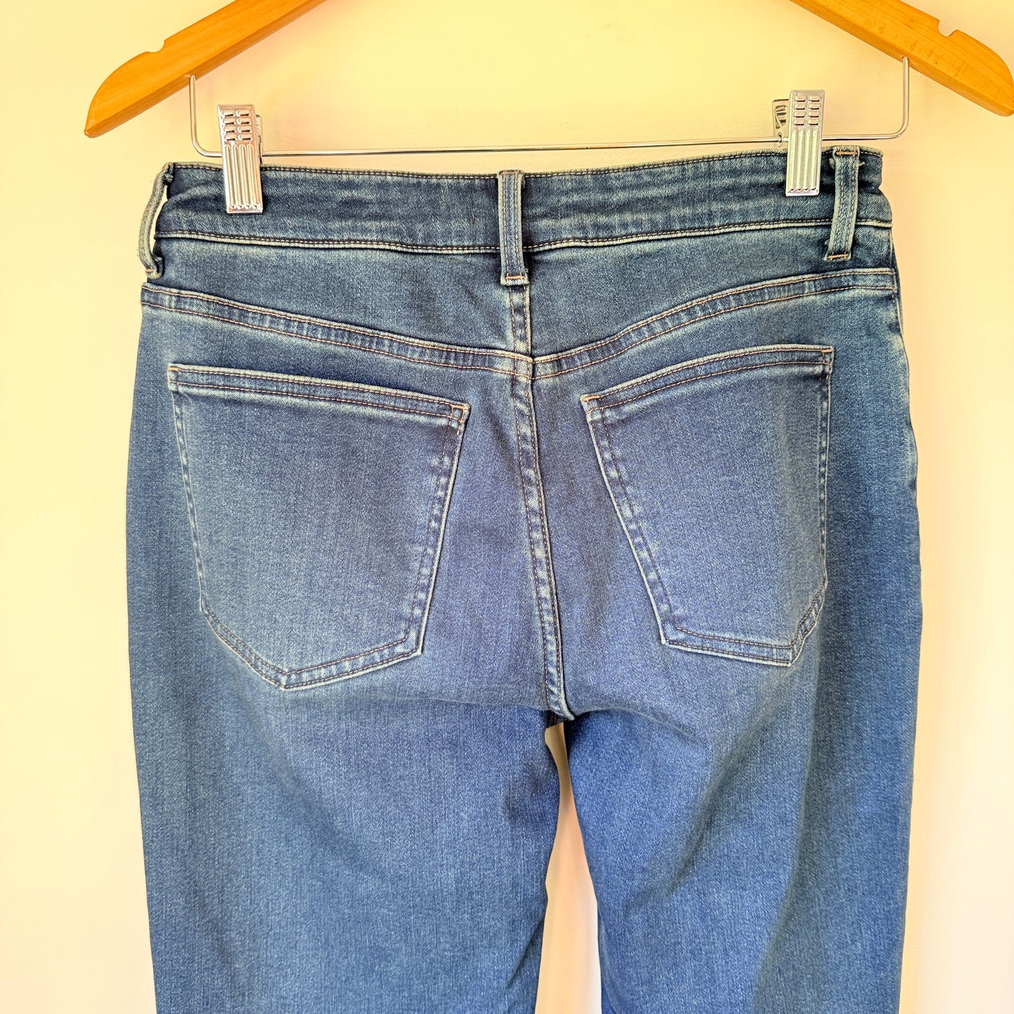 Uniqlo Heattech Jeans Size 25 / 63.5cm Straight-Leg Jeans