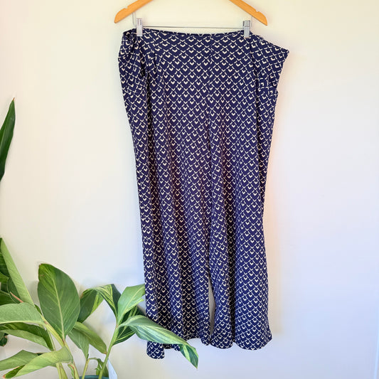 Mirrou Size XL – Wide-Leg Trousers