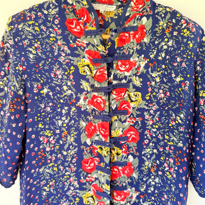 Qiao Nuo Size M (44cm U/Arm) – Floral 100% Silk Batik Shirt