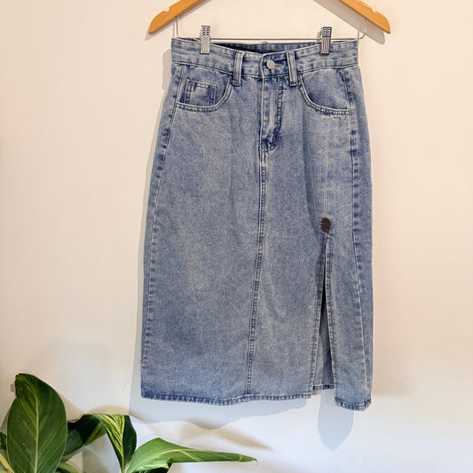 Brand Unknown Waist 70cm – Denim Midi Skirt