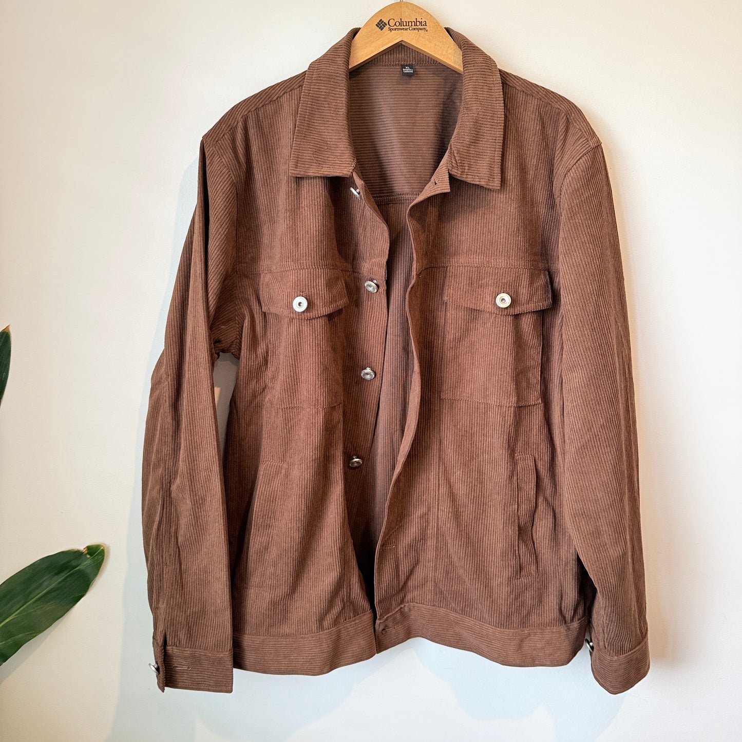 Unknown Brand Brown Corduroy Button-Up Jacket – Size XL