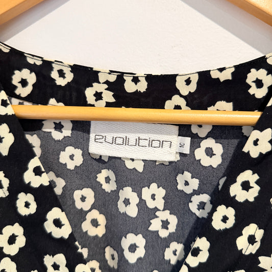 Evolution Size 10 – Floral Print Mini Tea Dress