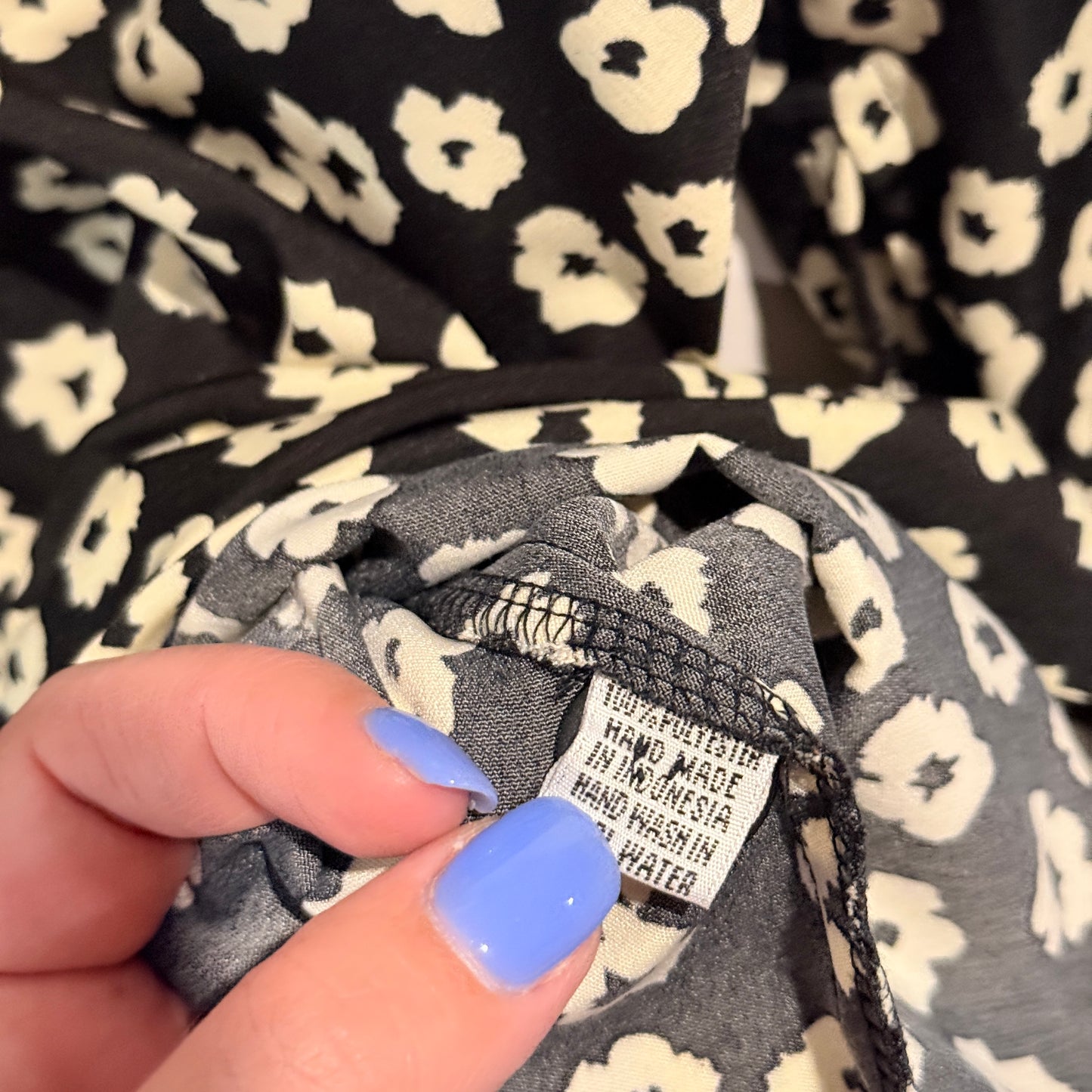 Evolution Size 10 – Floral Print Mini Tea Dress