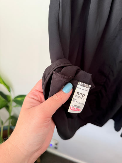 MRP Size U/Arm to U/Arm 40cm Black Flutter-Sleeve Dress