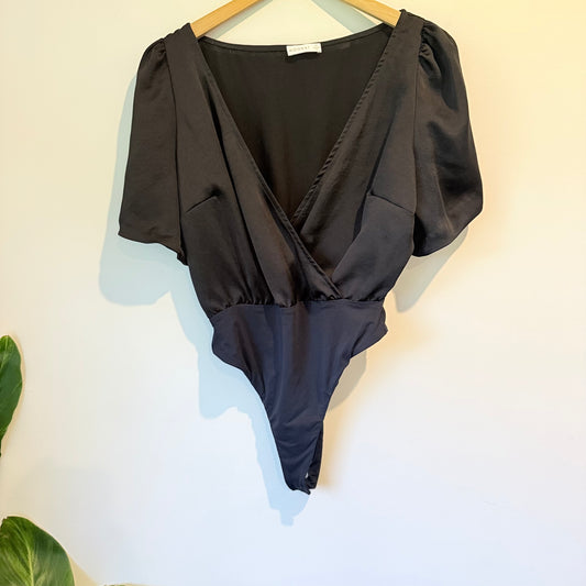 Kookai Black V-Neck Puff Sleeve Bodysuit – Size 40