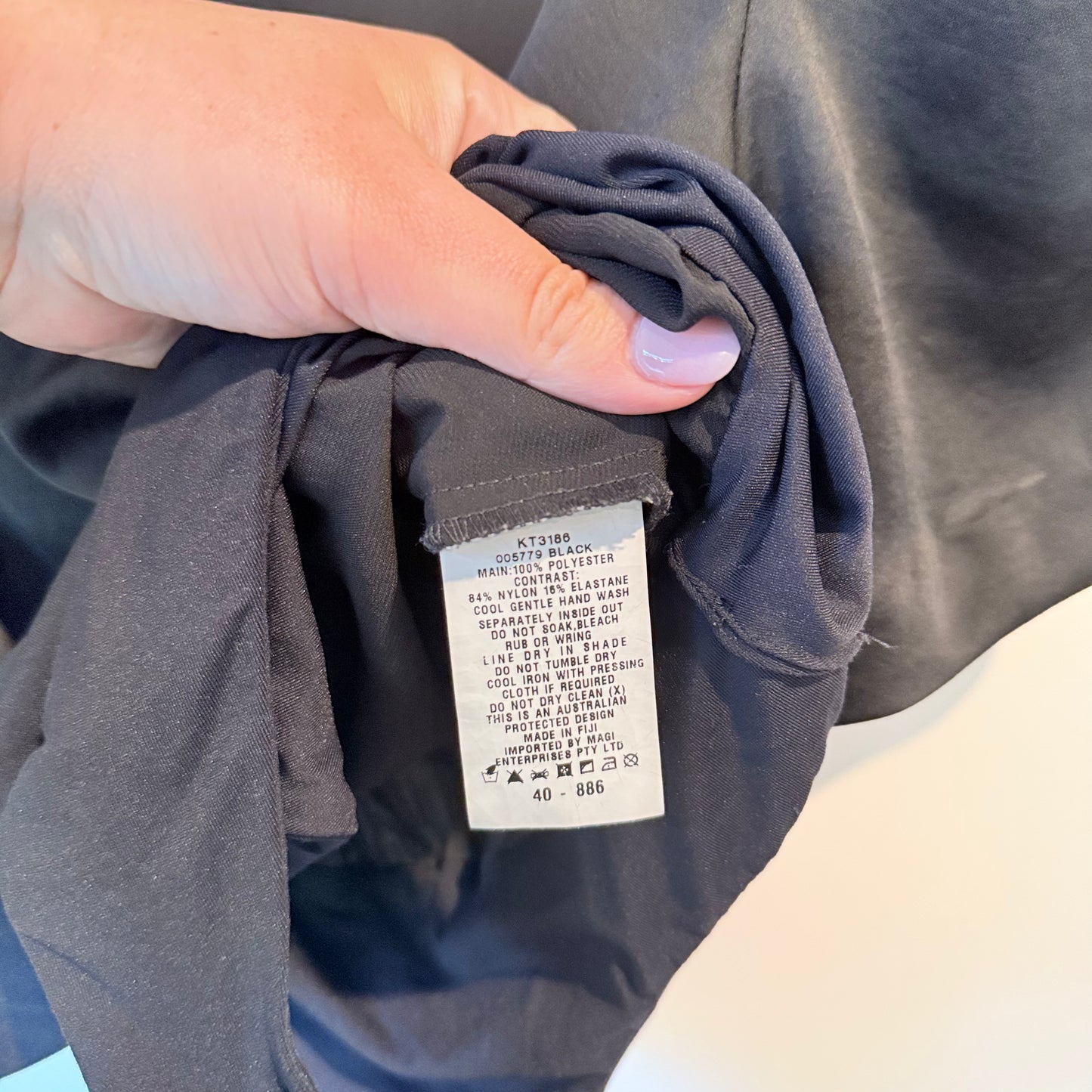 Kookai Black V-Neck Puff Sleeve Bodysuit – Size 40