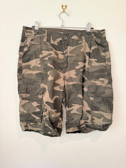 anko Size 32 Camo Cargo Shorts