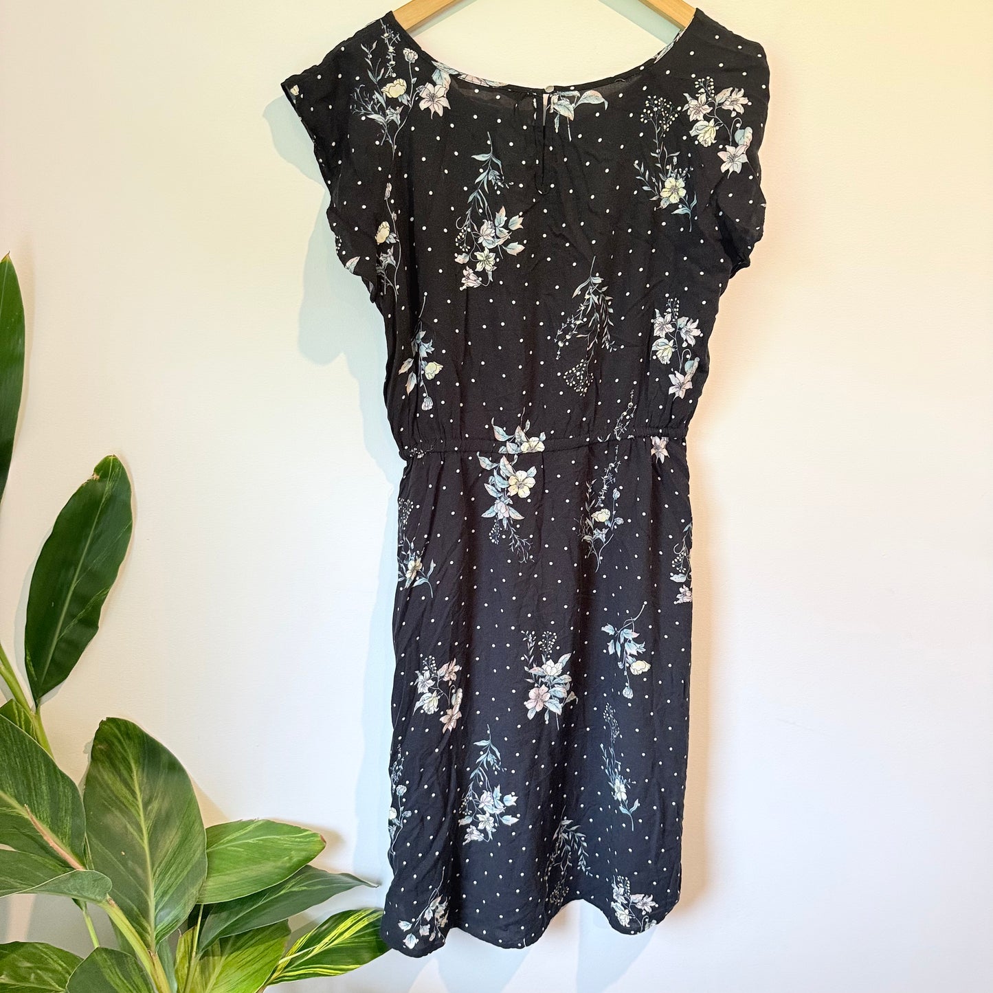 Katies Black Floral & Polka Dot Viscose Dress – Size 8
