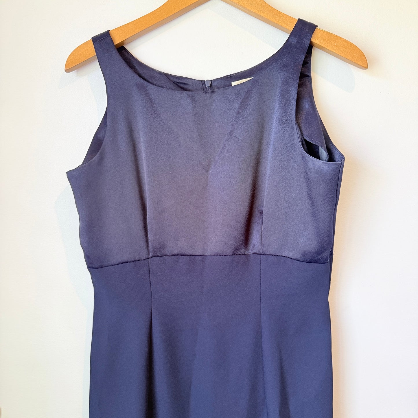 Dorothy Perkins Size 10 Sleeveless Paneled Dress
