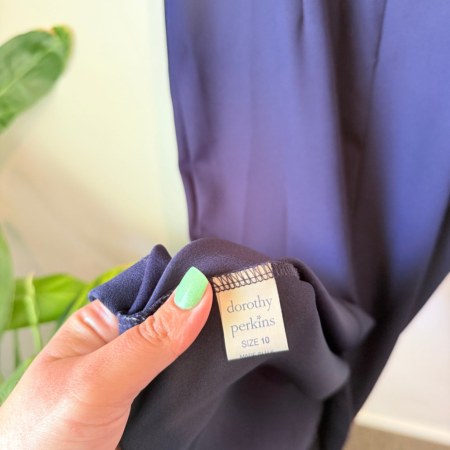 Dorothy Perkins Size 10 Sleeveless Paneled Dress