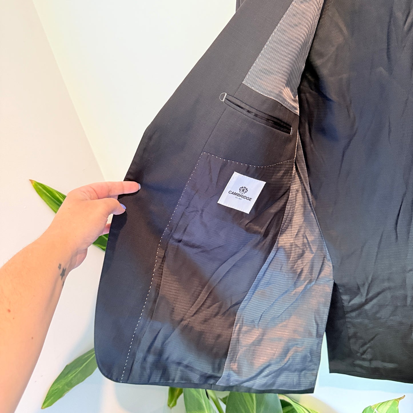 CAMBRIDGE Super 100's Superfine Australian Merino Blazer - Size 94 Reg