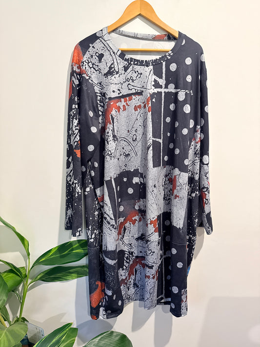 Brand Unknown Size 3XL U/Arm to U/Arm 66cm Tunic Dress