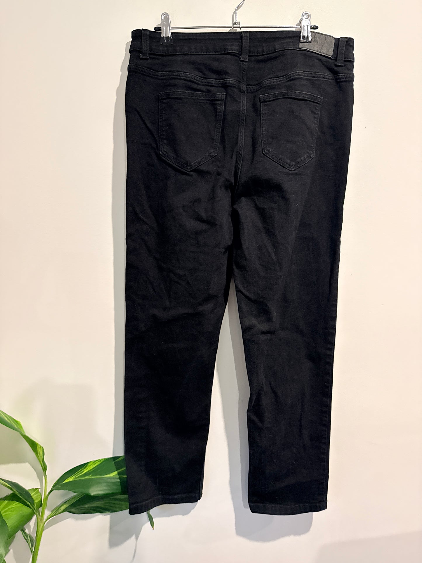 H & H Size 14 Mid Rise Straight Leg Jeans