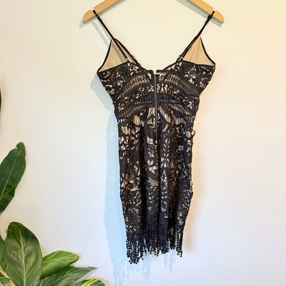 Saylor XS Lace Dress