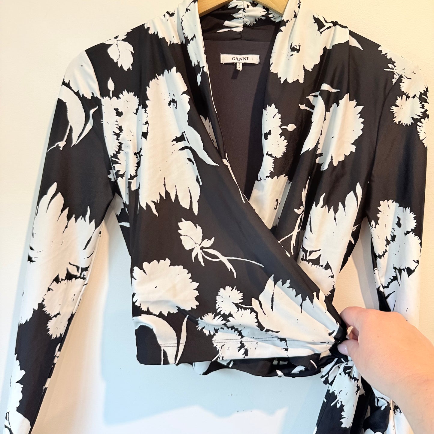 Ganni Size 36 Wrap Top