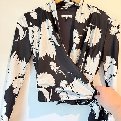 Ganni Size 36 Wrap Top