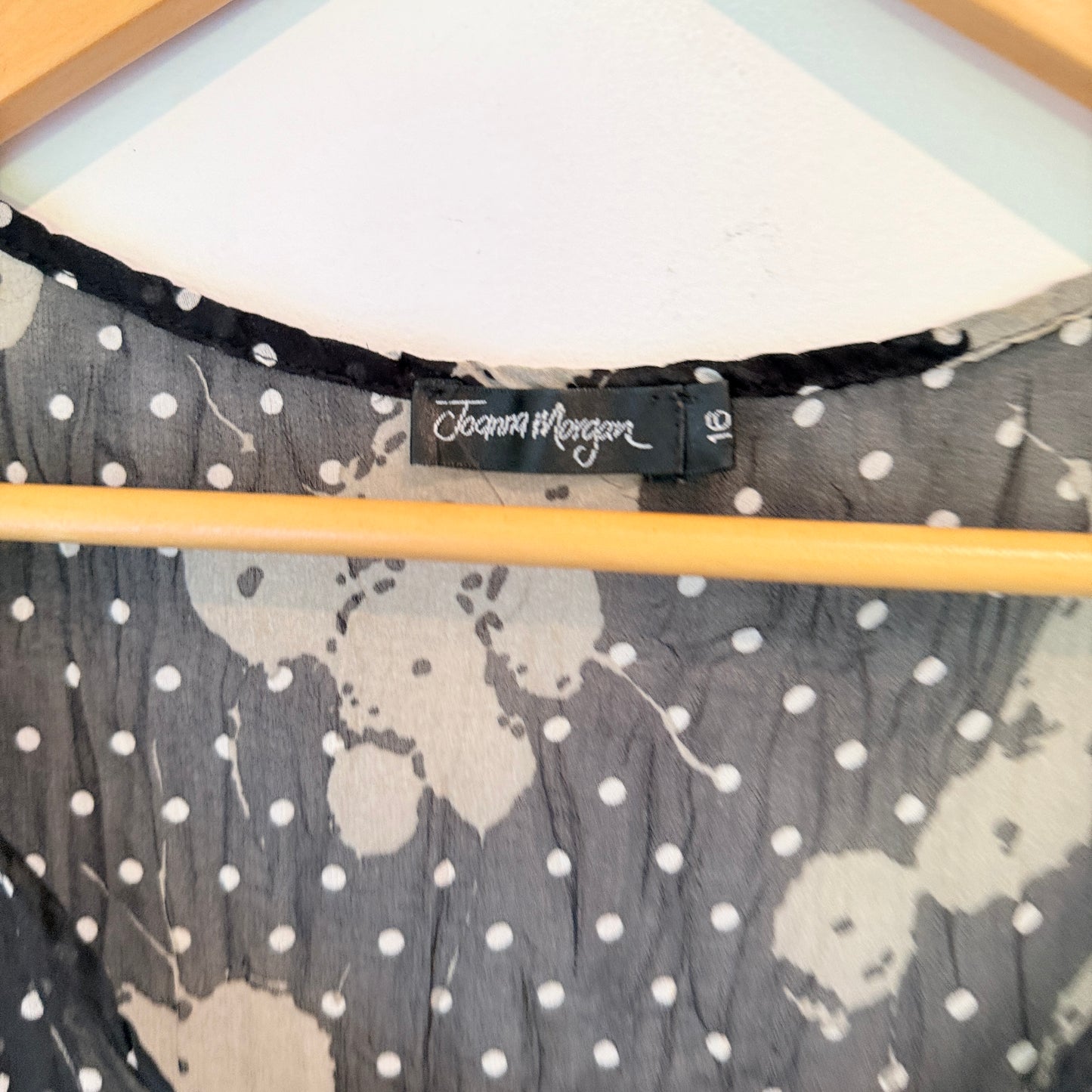 Joanna Morgan Size 16 Sleeveless Top