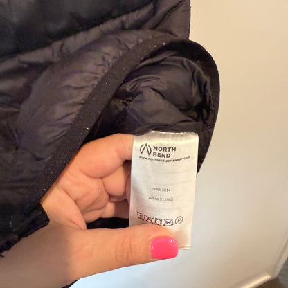 North Bend Black Polyester Puffer Vest - 49cm Underarm to Underarm