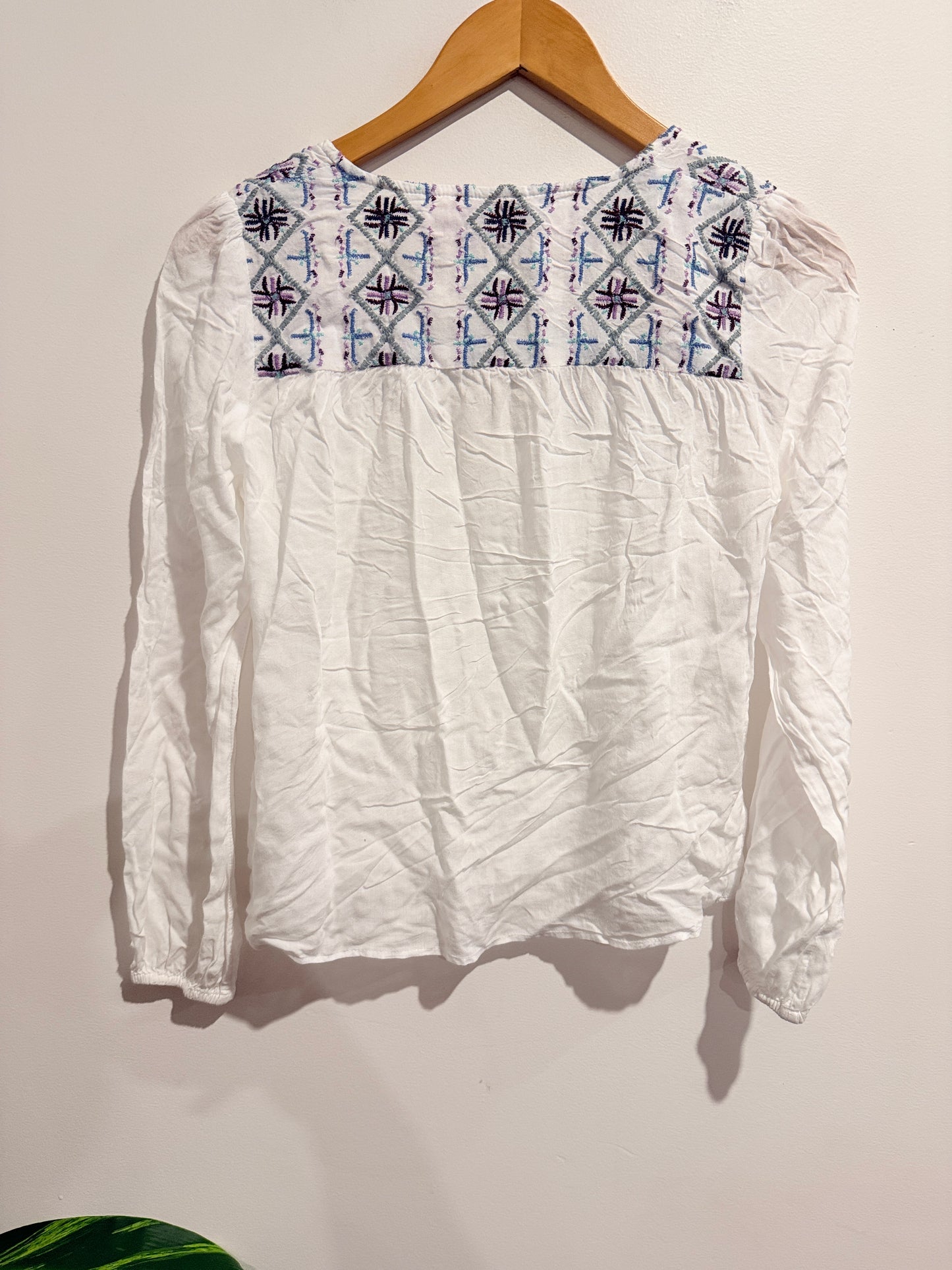 Tiger Lily Size 6 Long-Sleeved Top