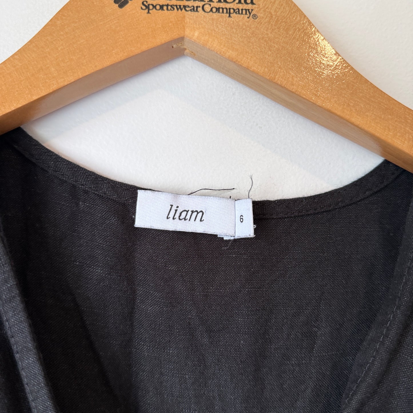 Liam (NZ Made) Size 6 Black Linen Dress