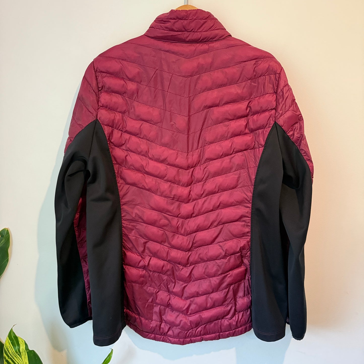 Burgundy Puffer Jacket - 55cm U/Arm