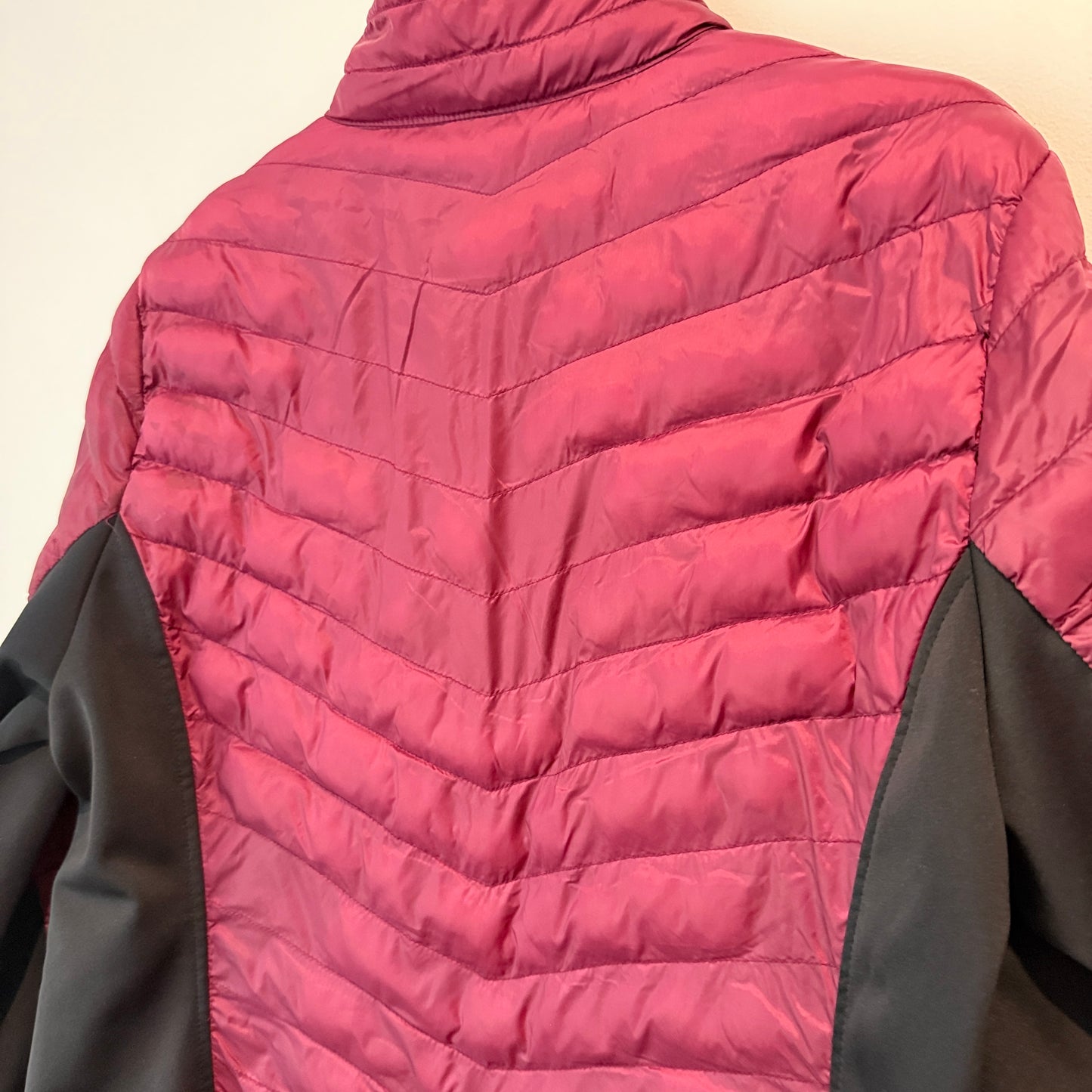 Burgundy Puffer Jacket - 55cm U/Arm