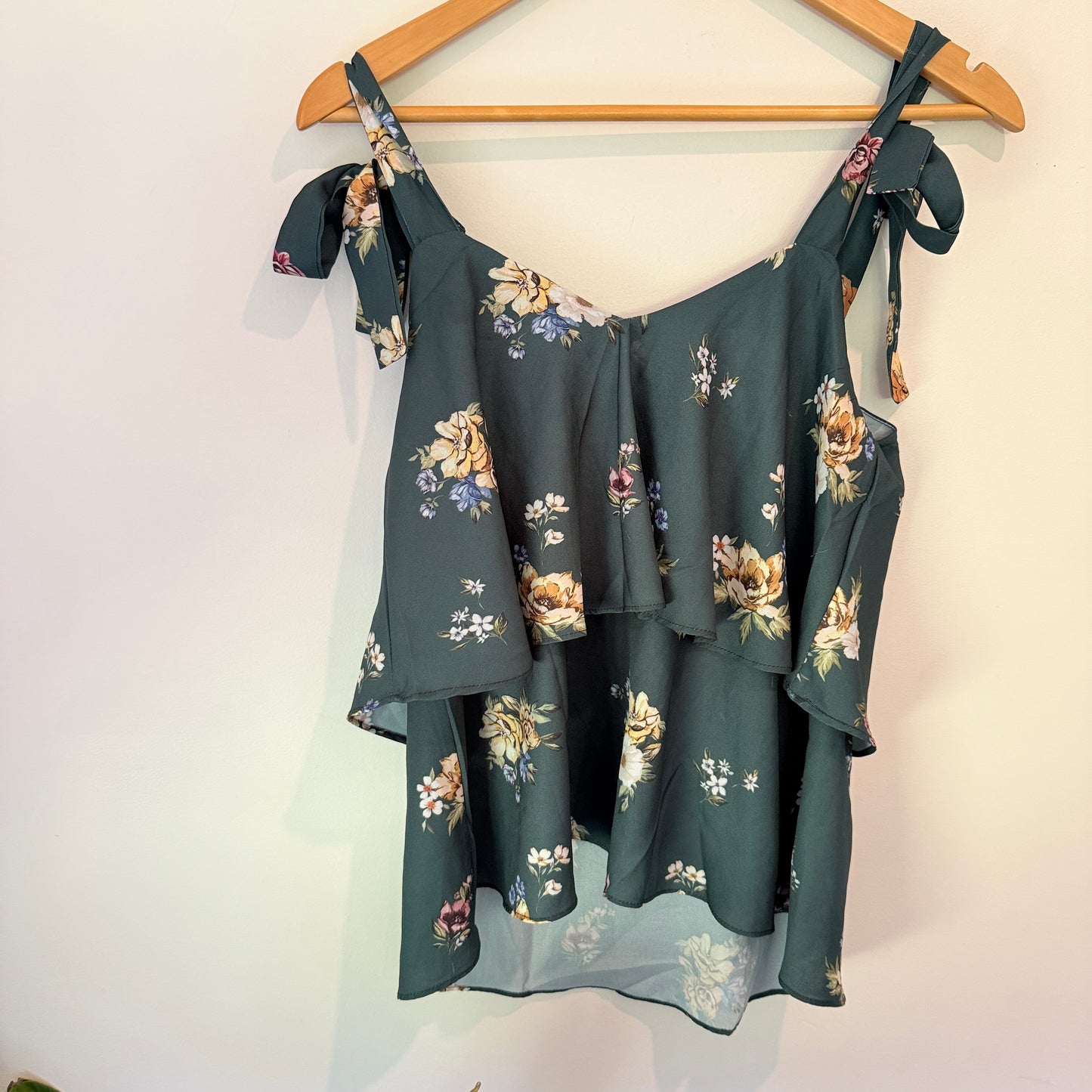 Faballey Size S Sleeveless Cami Top