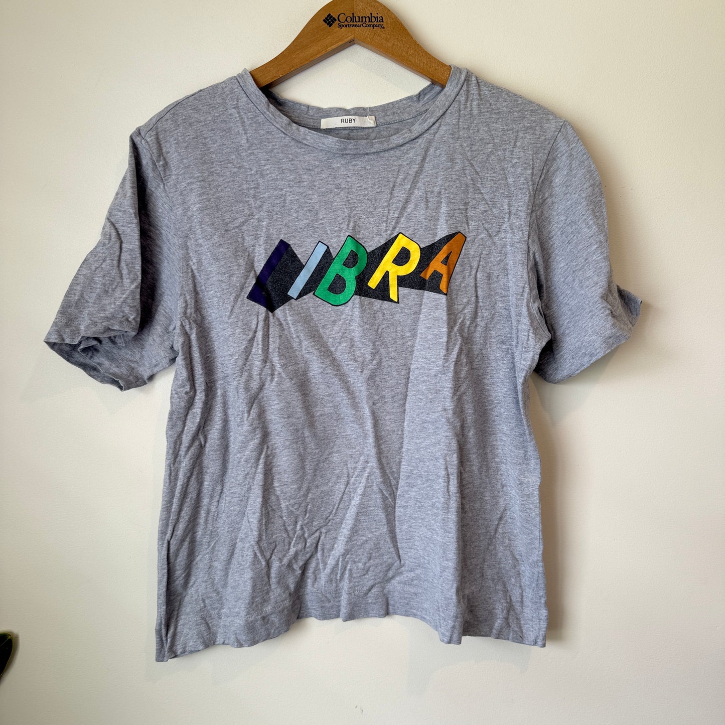 Ruby Size M/L Libra Print Grey T-Shirt