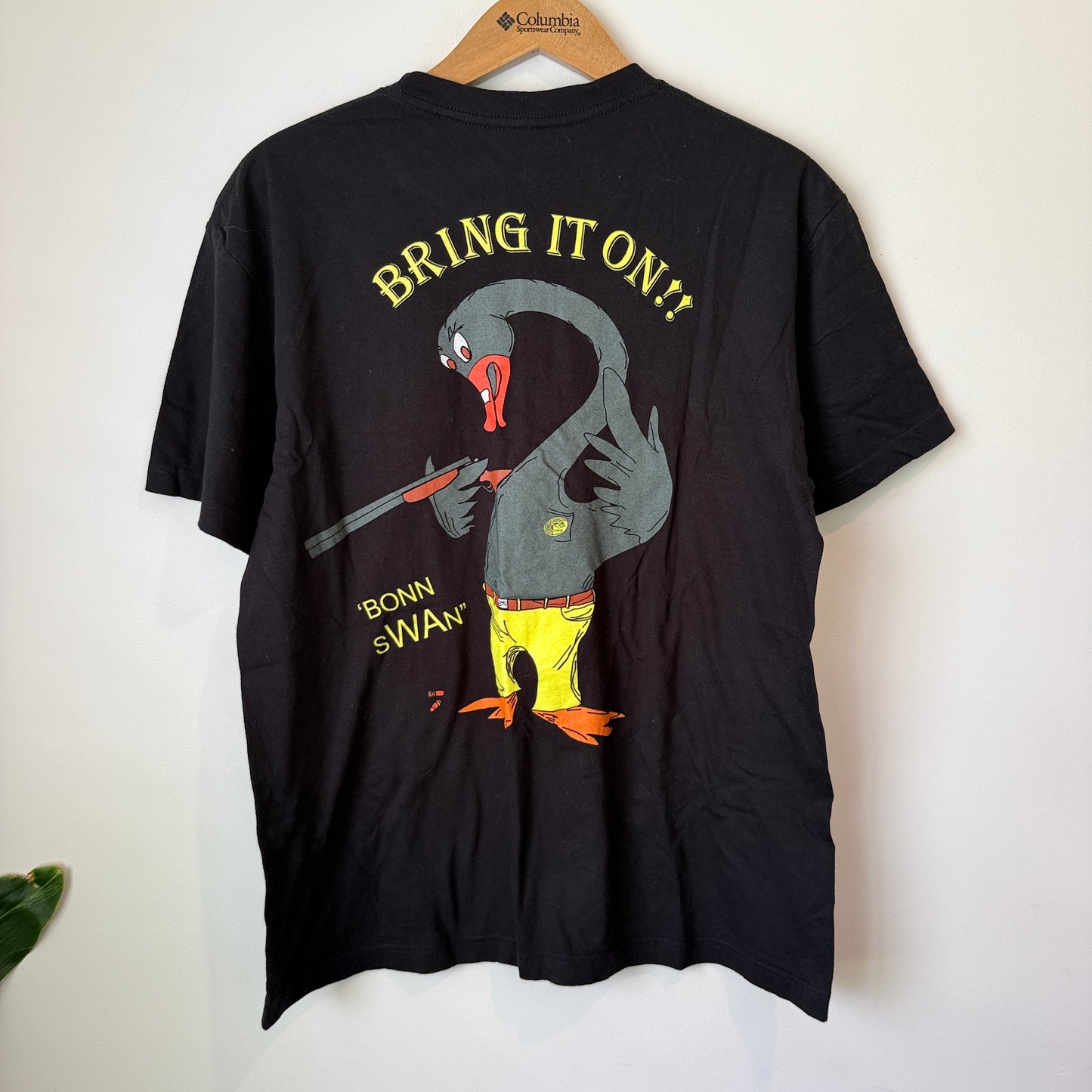 Hanes Size M WACTA Black T-Shirt