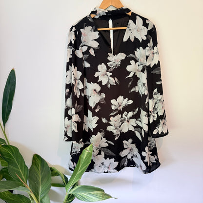 Pagani Size U/Arm to U/Arm 48cm Floral Mini Dress