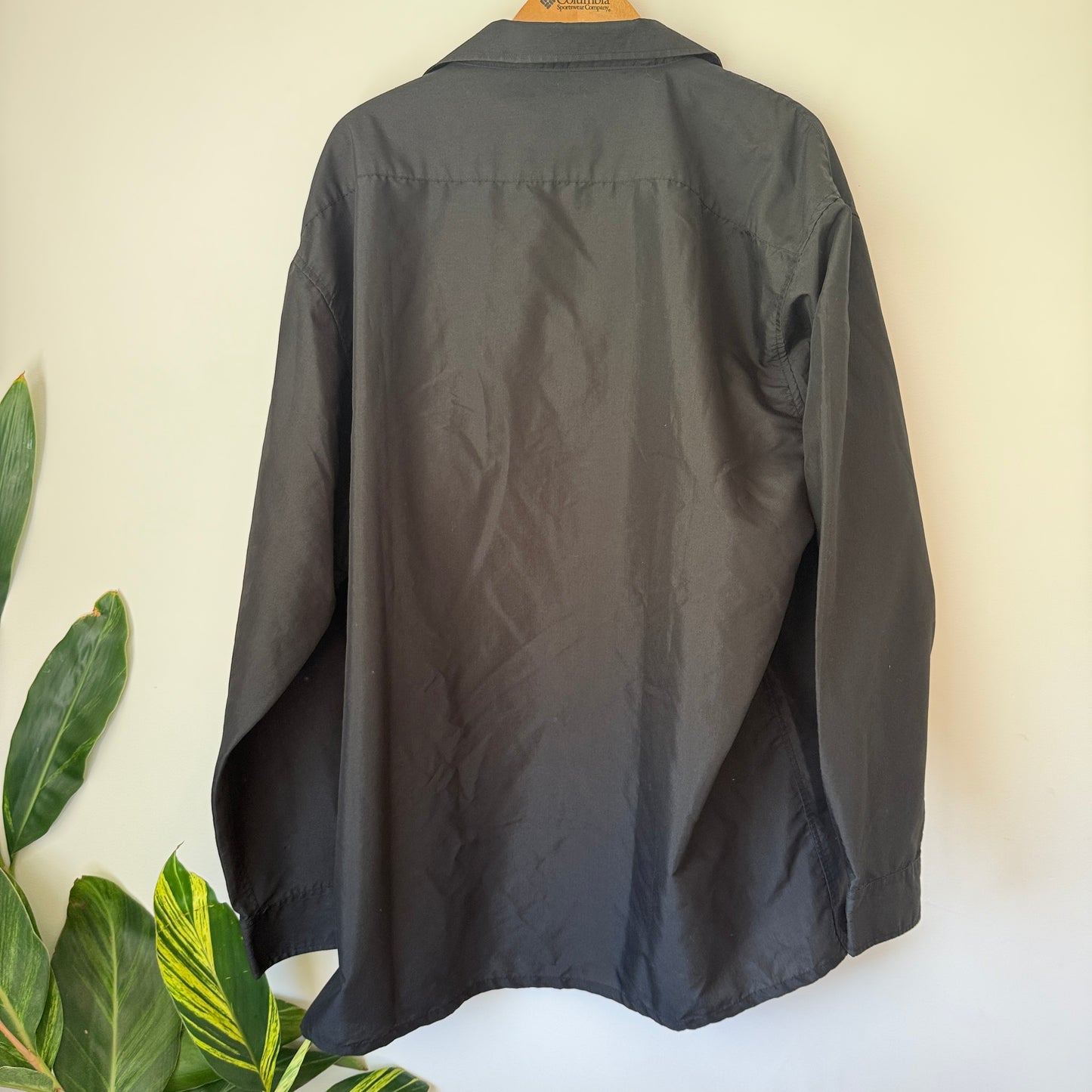 Evo Shirt Size 54 Black Long-Sleeve Button-Down Shirt