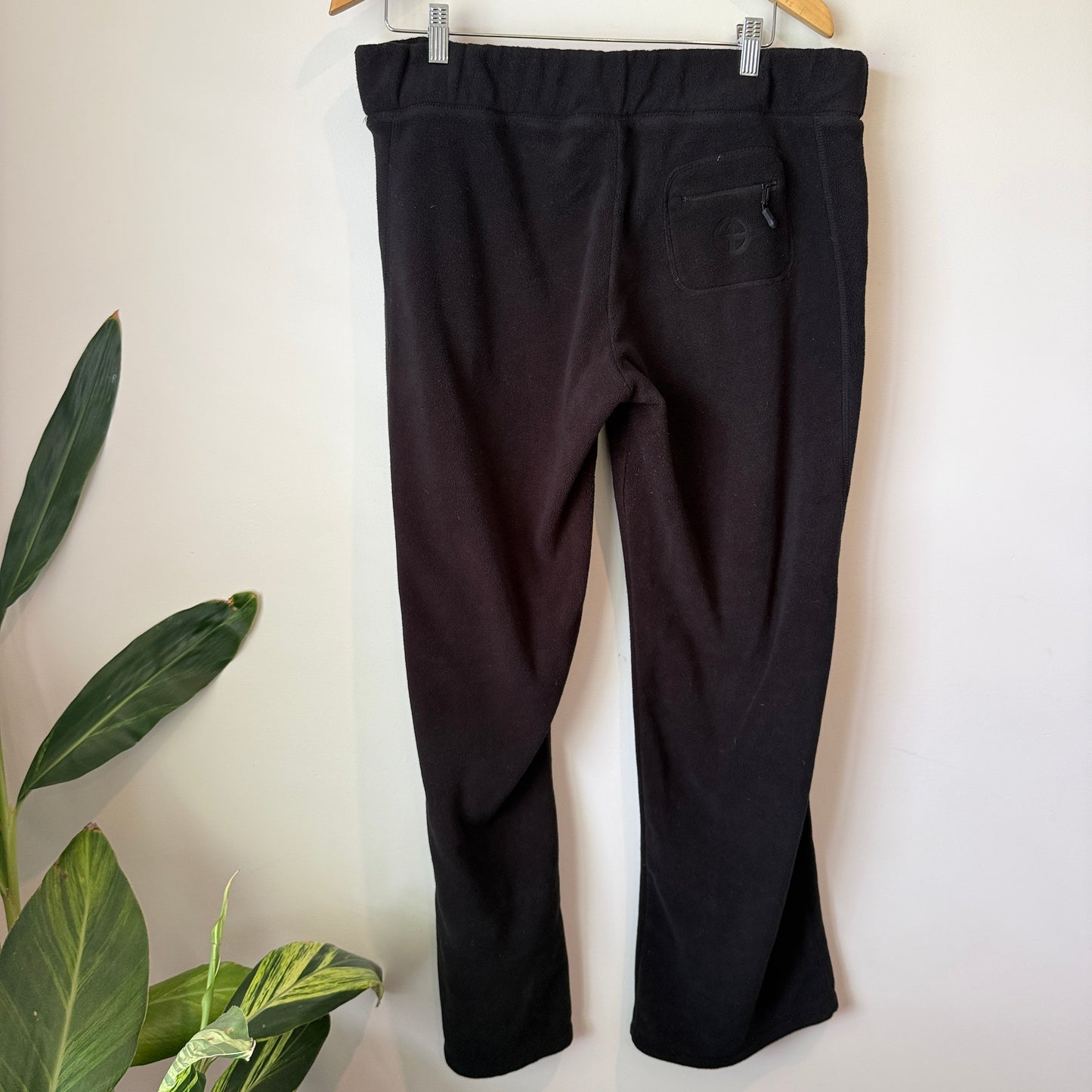 Vigilante Size 16 Black Straight Athletic Pants