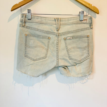 Lee Size 9 Light Wash Distressed Denim Shorts