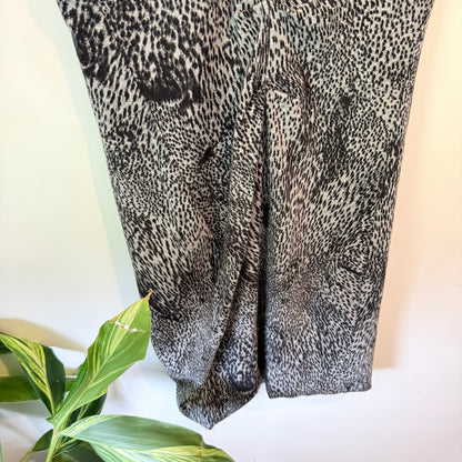 MaxMara Size 44 (U/Arm to U/Arm 43cm) Viscose Dress