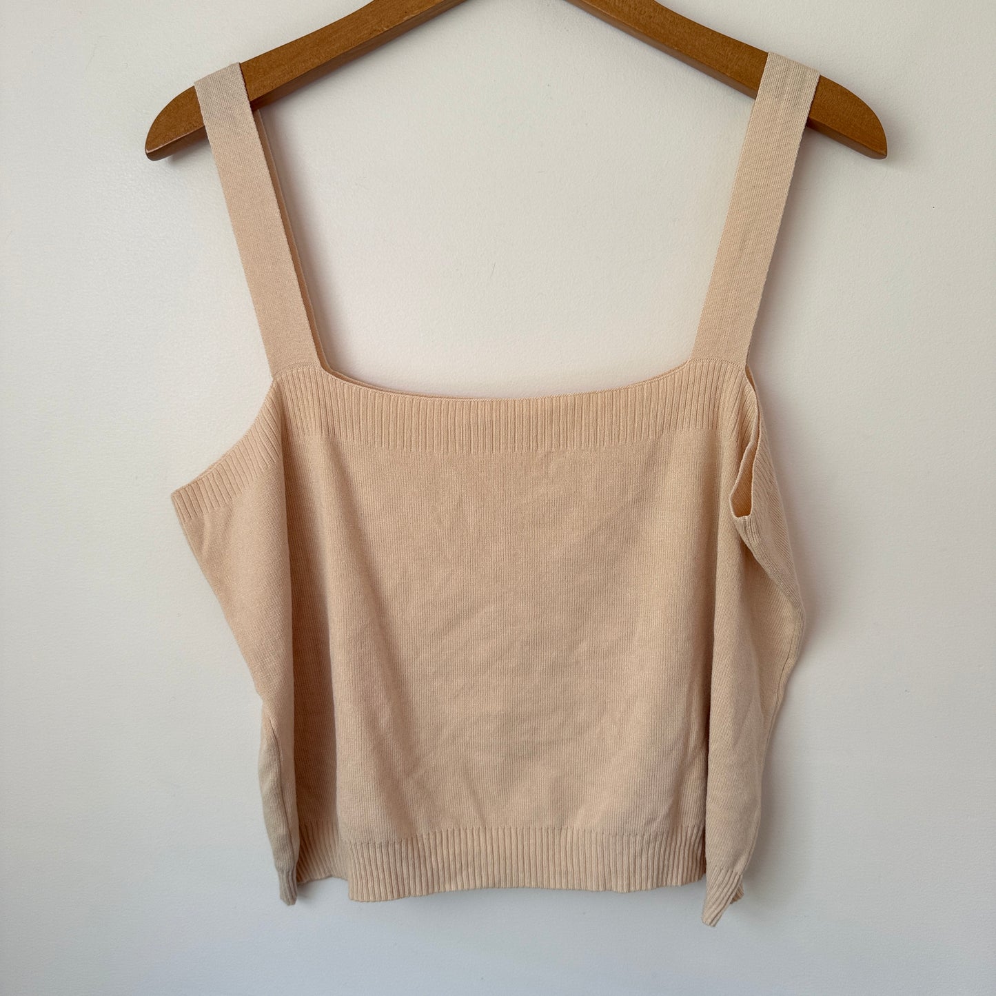 DM100 U/Arm 50cm Beige Ribbed Knit Tank Top