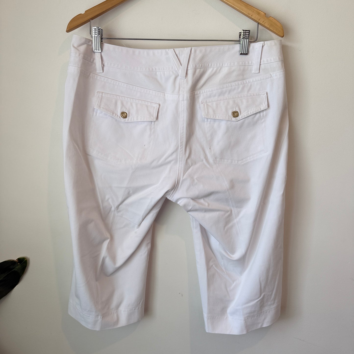 The Works Size 14 Stretch White Capri Jeans
