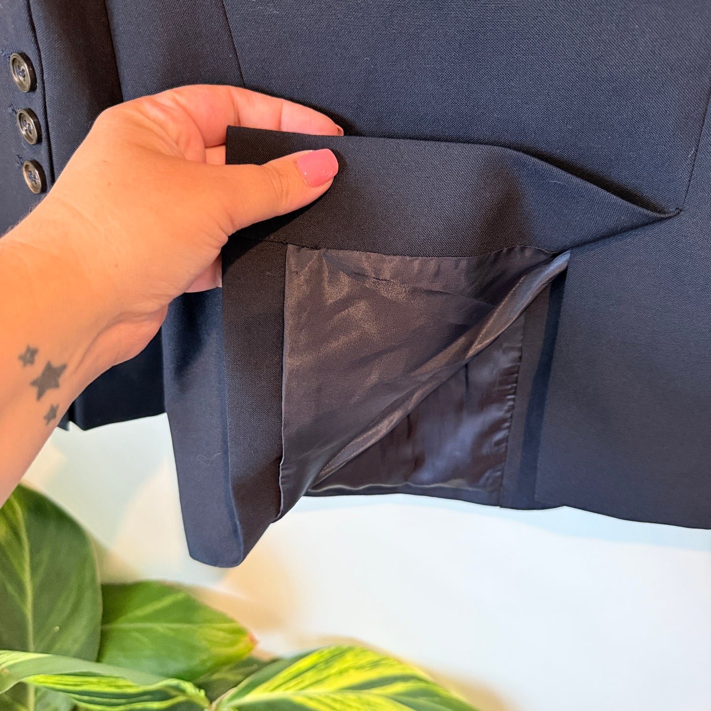 Winnie Tang Size L Navy Blue Blazer