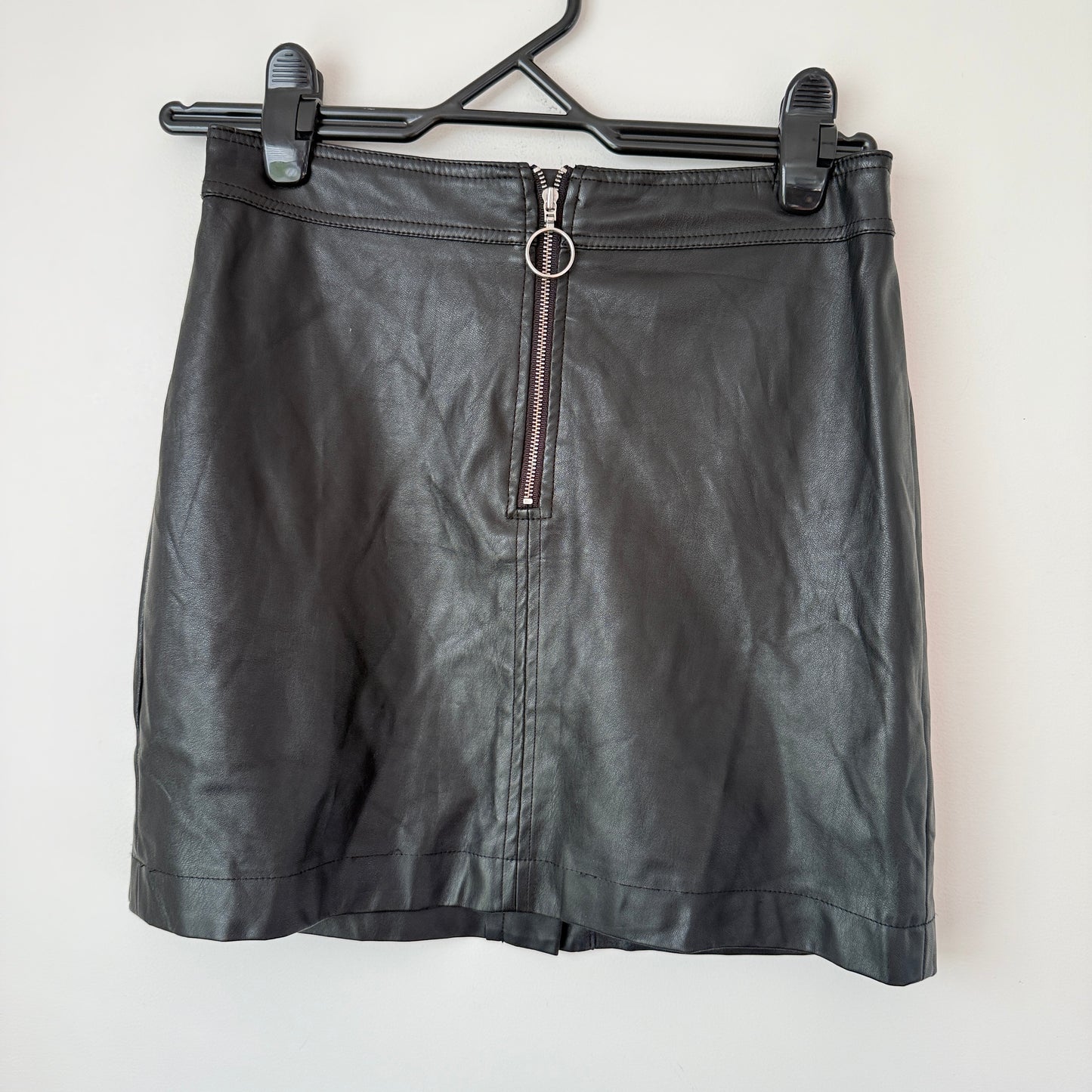 Glassons Size 8 Black Faux Leather Mini Skirt