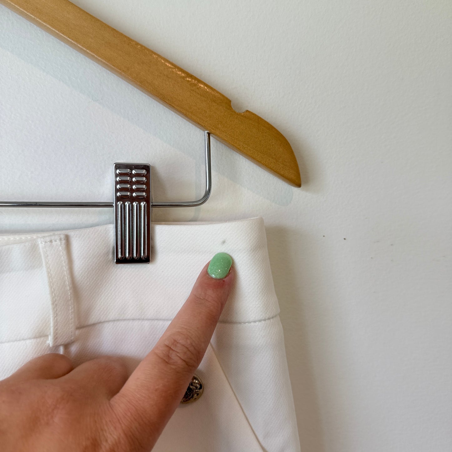 Portmans Size 16 High-Waisted White Pants