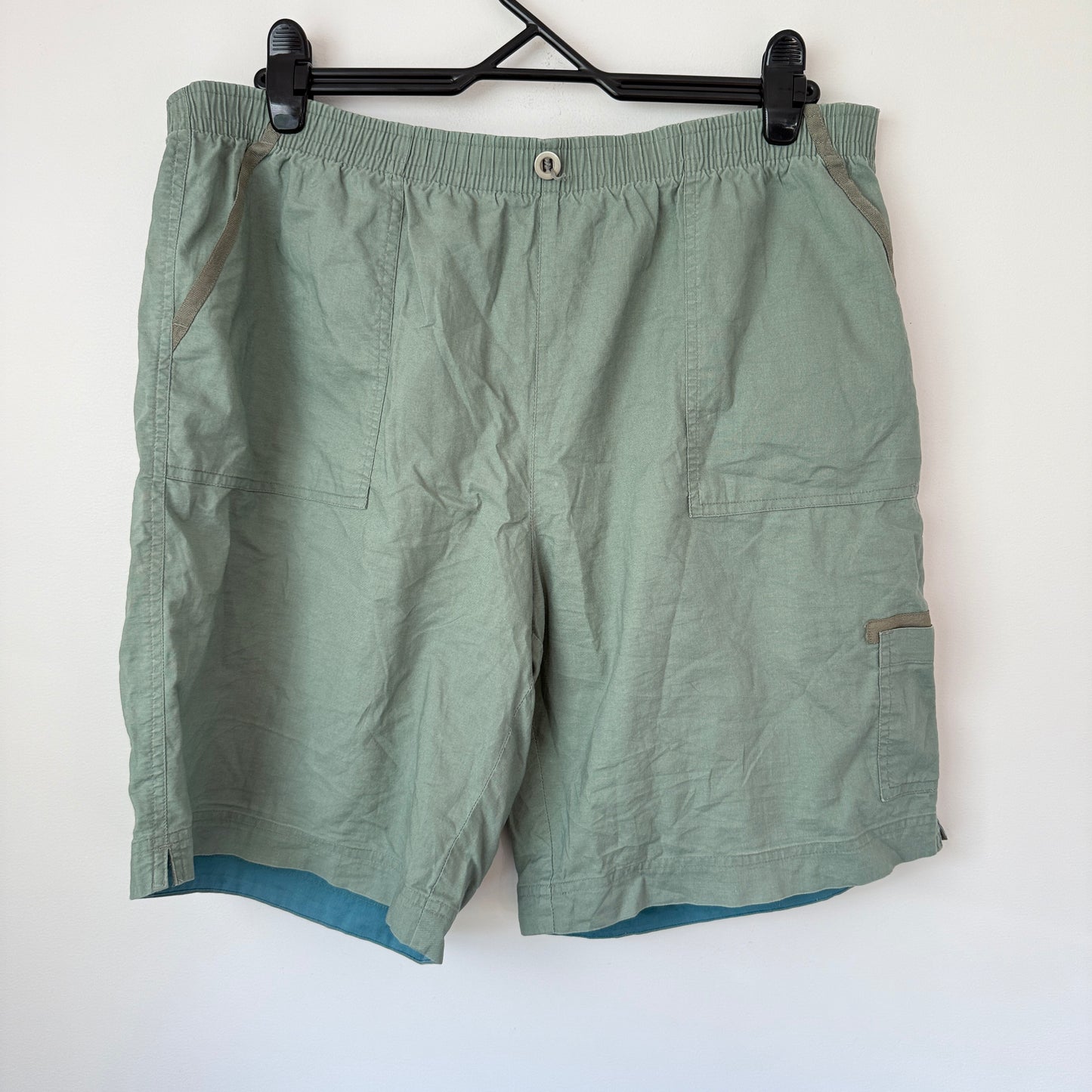 Network Size 16 Light Green Cotton Women’s Shorts