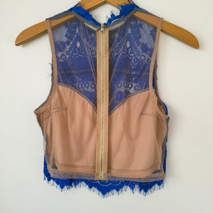 No Label Size U/Arm 36cm High Neck Lace Crop Top