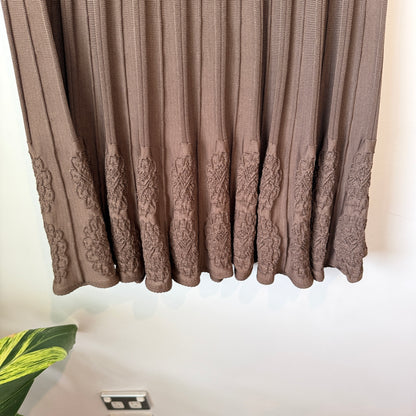 Youlim Design Size XL Pleated Midi Skirt