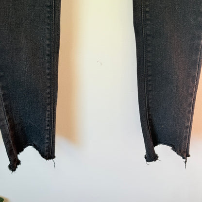 Labor Size 25 (66cm waist) Black Skinny Jeans Raw-Cut Split Hem
